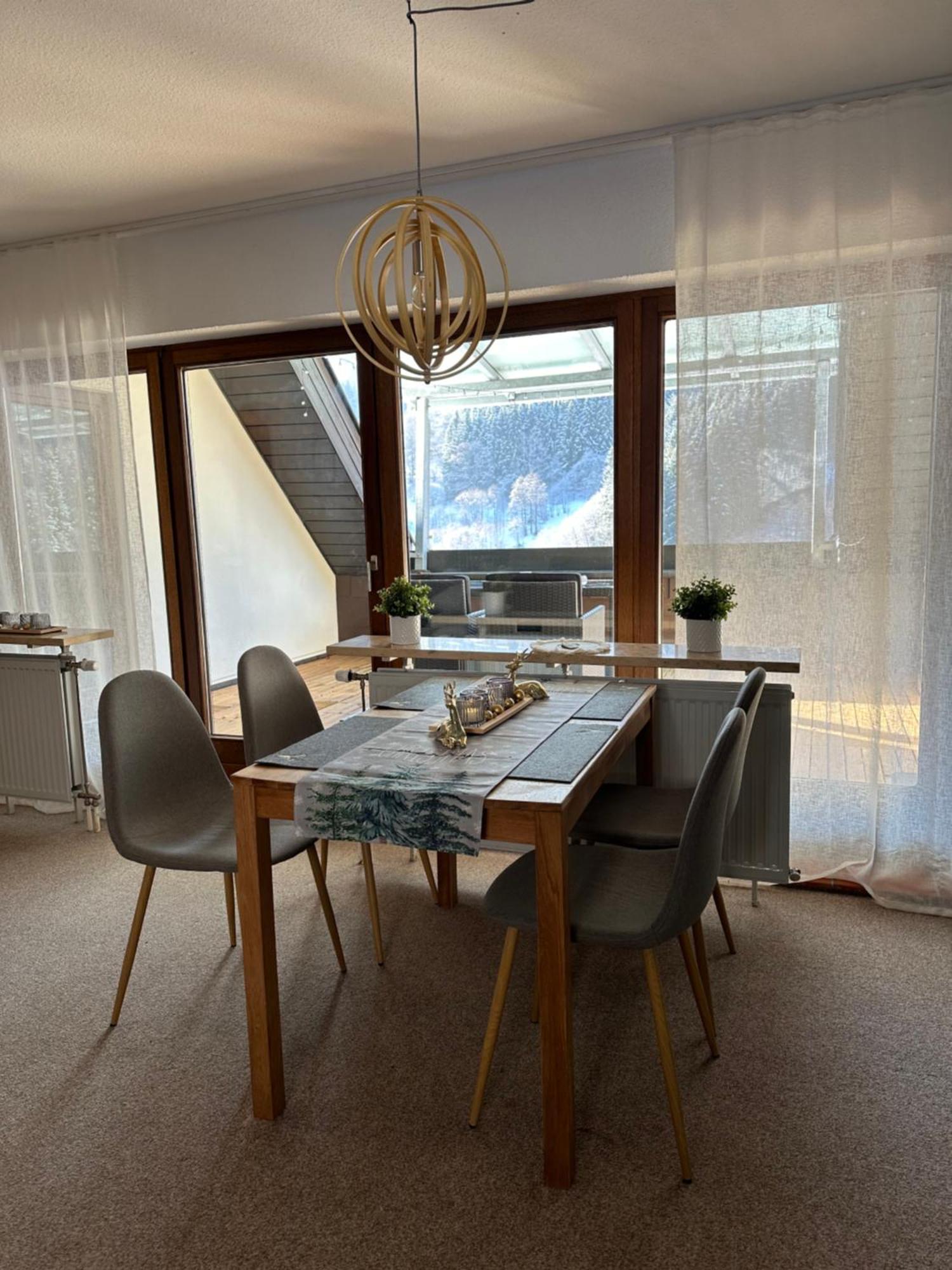 Bollenlodge - Ferienwohnung Mit Ausblick Und Top Lage Todtnau Eksteriør billede