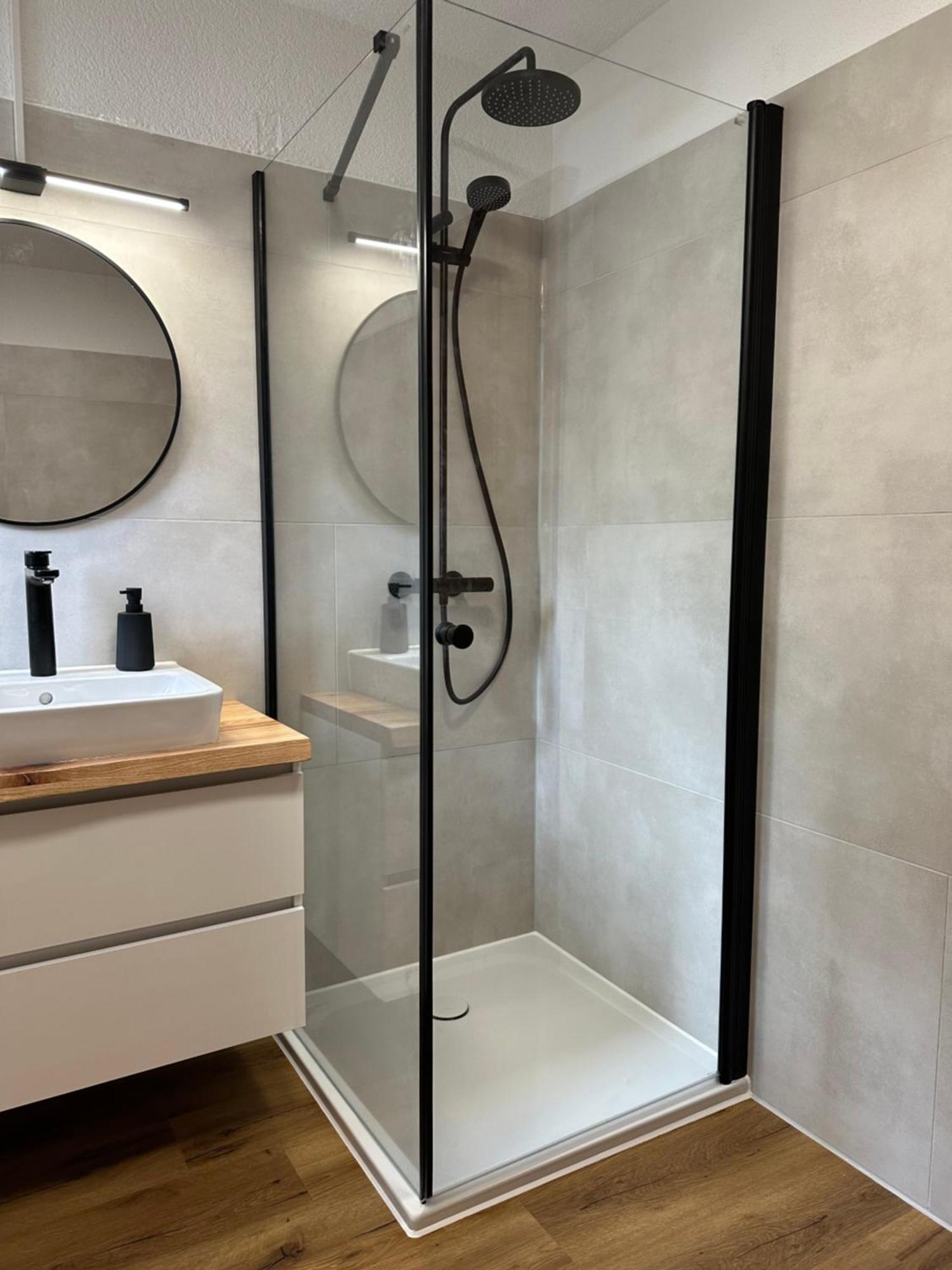 Bollenlodge - Ferienwohnung Mit Ausblick Und Top Lage Todtnau Eksteriør billede